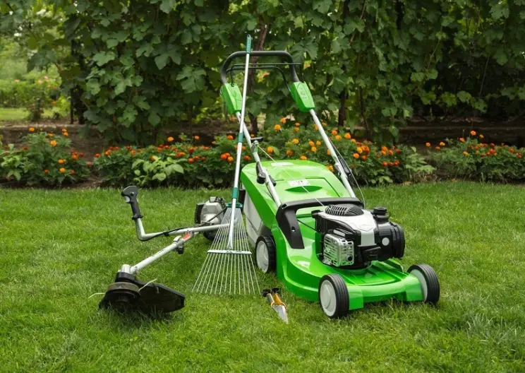 Lawn Mowing in Toms River, NJ - Landscaper